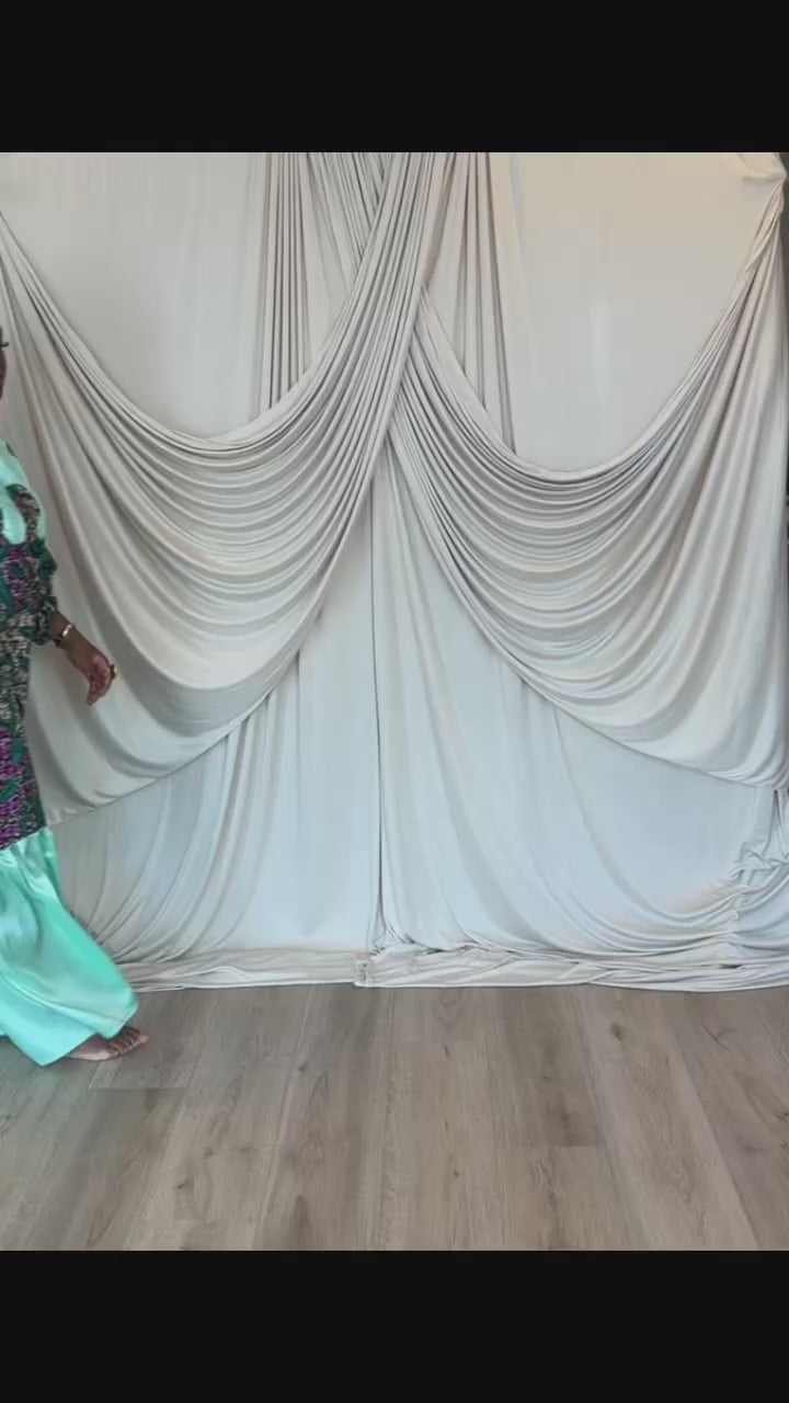 Emi in Mint